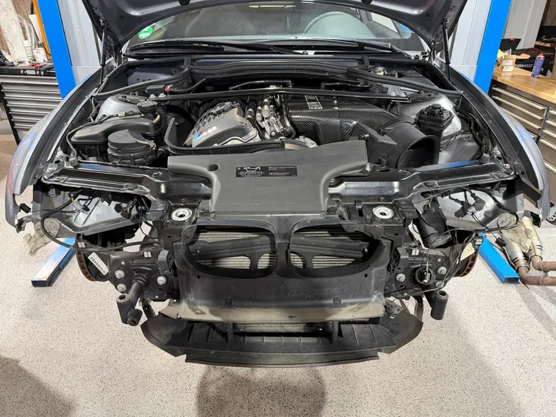 BMW M3 E46 CSL 12