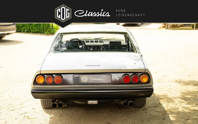 Ferrari 365 GT4 2+2 11