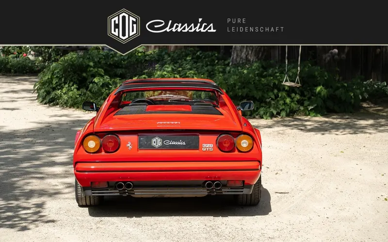 Ferrari 328 GTS 11