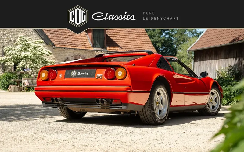 Ferrari 328 GTS 14