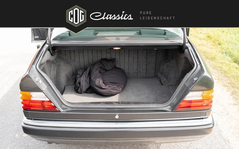 Mercedes-Benz 500 E W124 55