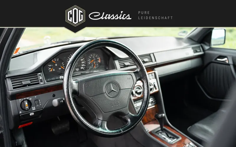 Mercedes-Benz 500 E W124 26