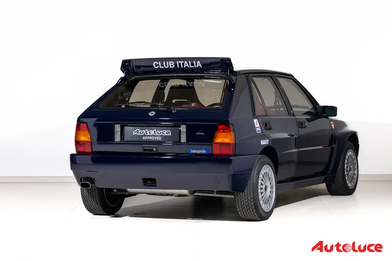 Lancia DELTA HF INTEGRALE CLUB ITALIA 4