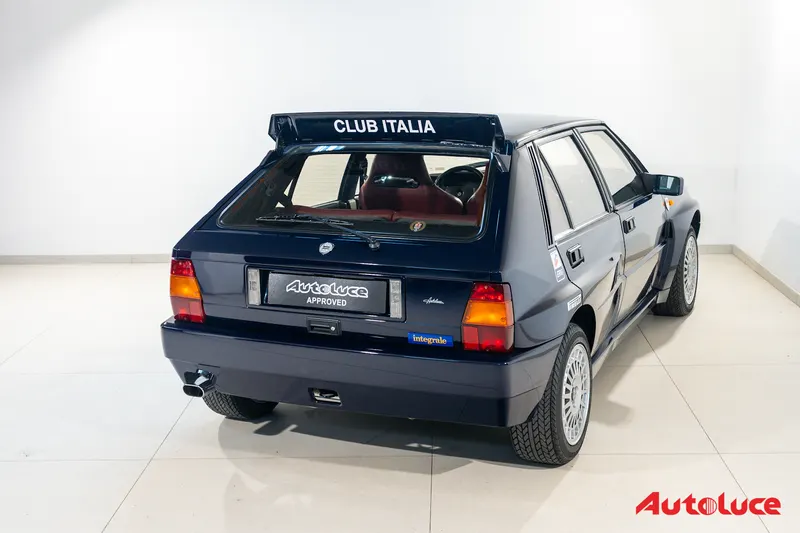 Lancia DELTA HF INTEGRALE CLUB ITALIA 37