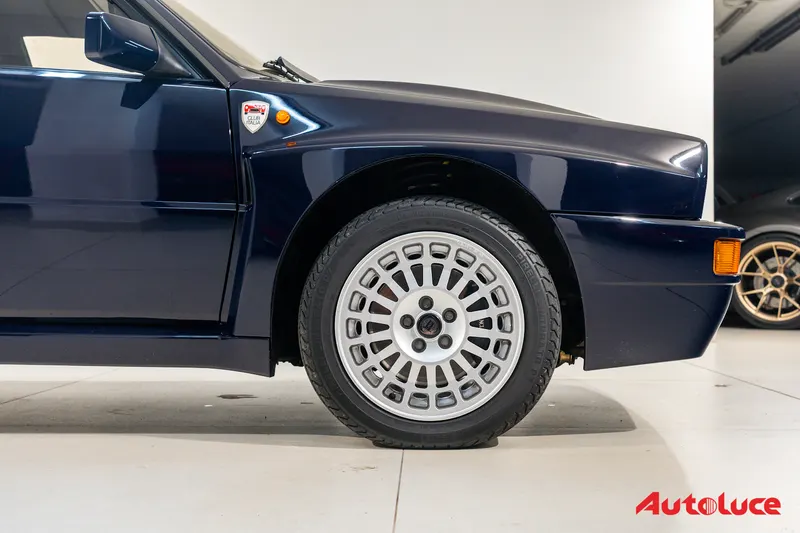 Lancia DELTA HF INTEGRALE CLUB ITALIA 12