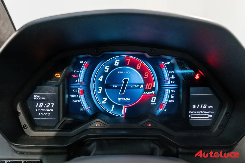 Lamborghini AVENTADOR S 18