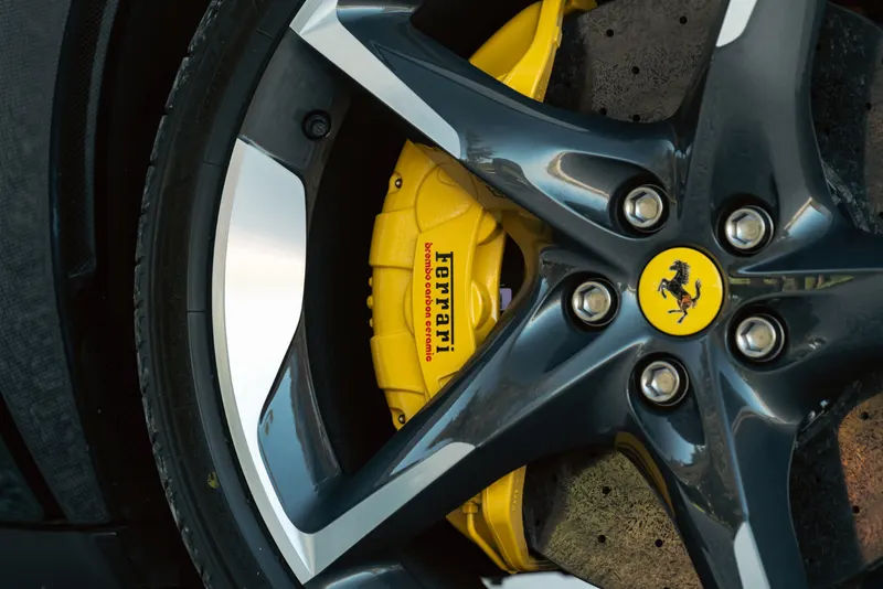Ferrari PUROSANGUE 9