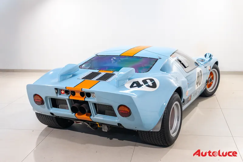 Ford GT40 31