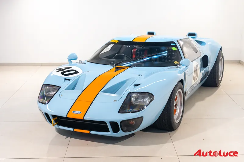 Ford GT40 28
