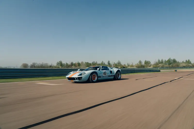 Ford GT40 64