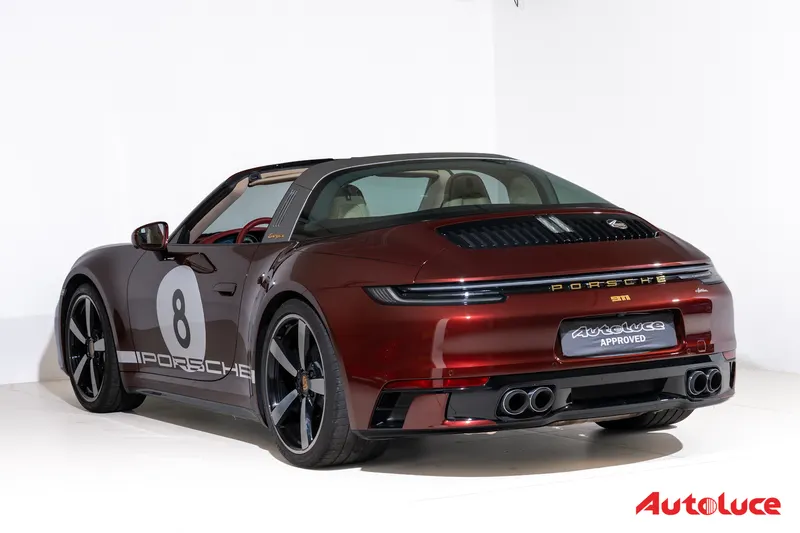 Porsche 911 4S TARGA HERITAGE DESIGN EDITION 6