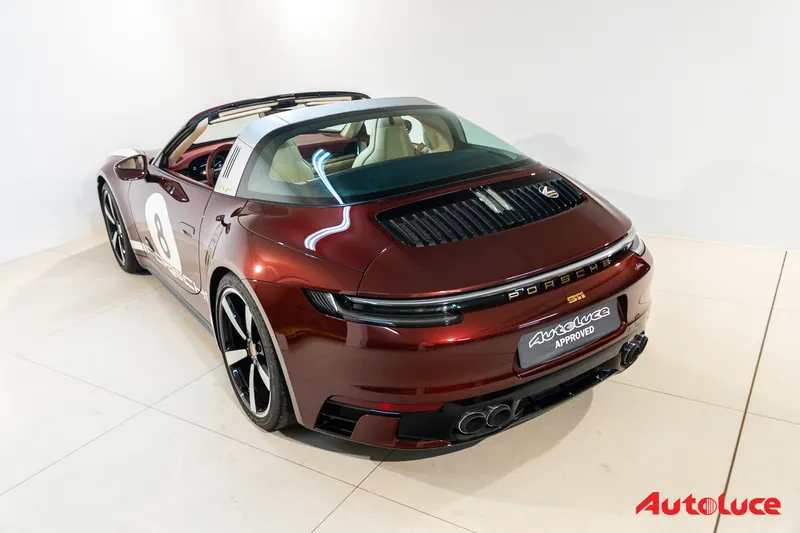 Porsche 911 4S TARGA HERITAGE DESIGN EDITION 51