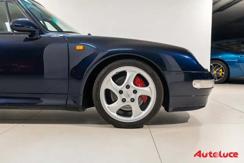 Porsche 993 TURBO 9