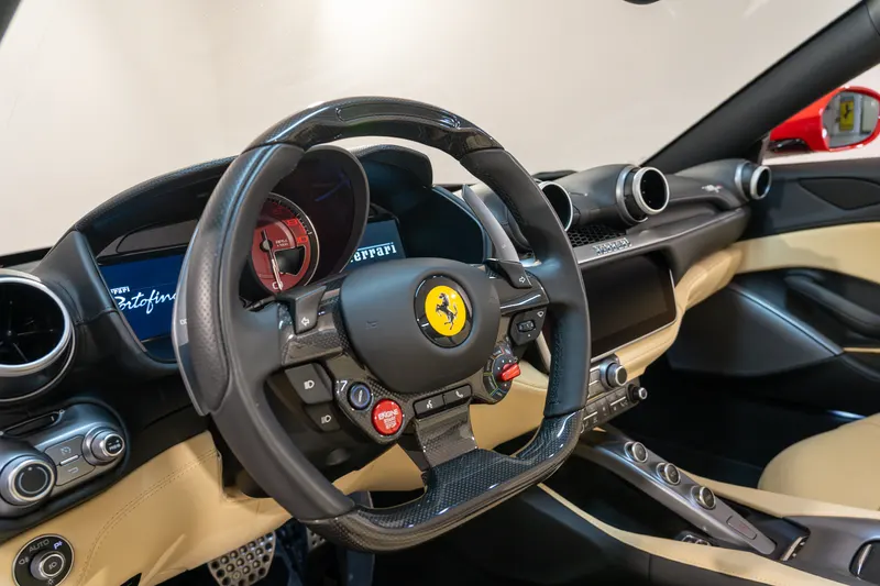 Ferrari PORTOFINO M 15