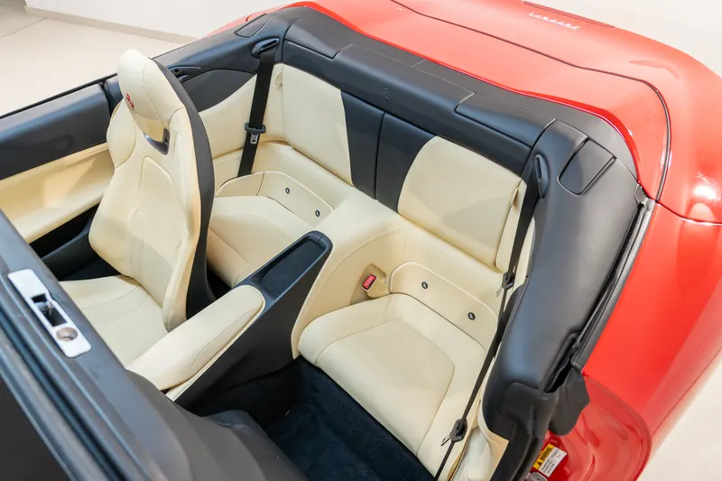 Ferrari PORTOFINO M 26