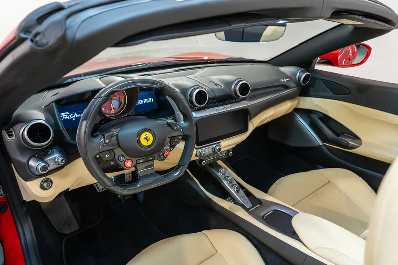 Ferrari PORTOFINO M 13