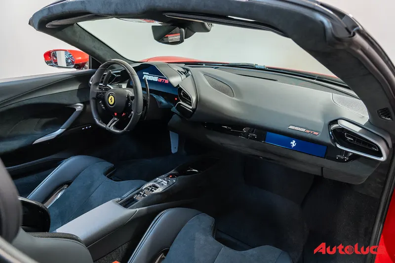 Ferrari 296 GTS 18