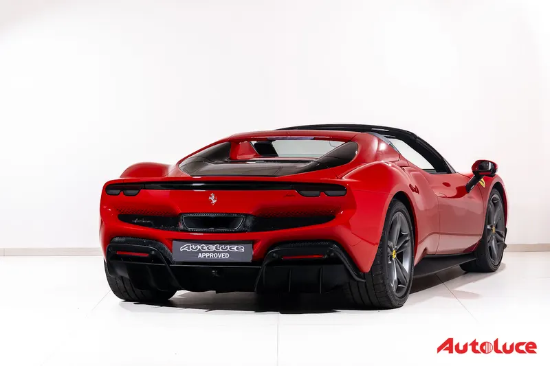 Ferrari 296 GTS 4