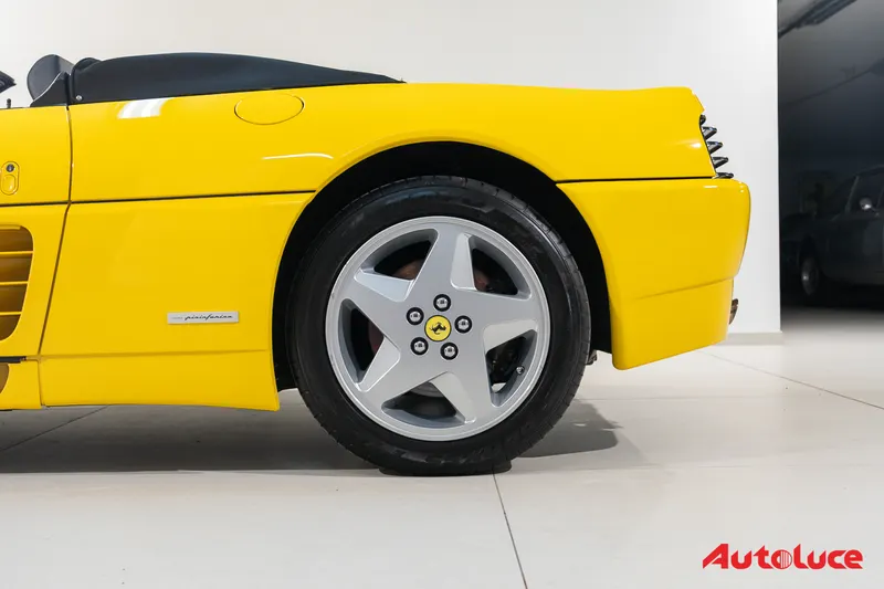 Ferrari 348 SPIDER 9
