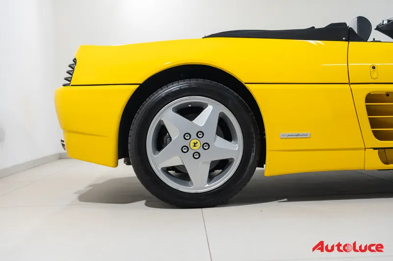Ferrari 348 SPIDER 10