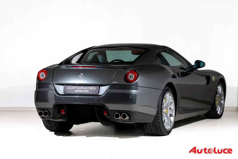 Ferrari 599 GTB FIORANO 4
