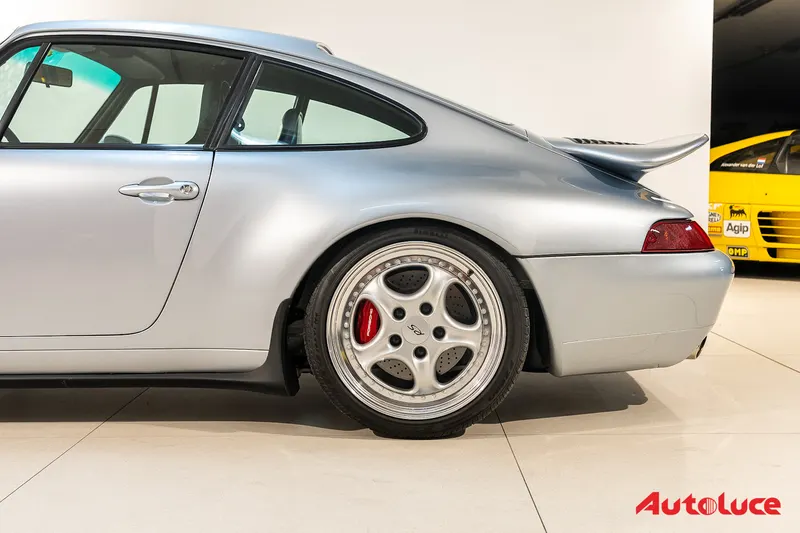 Porsche 993 CARRERA RS 9