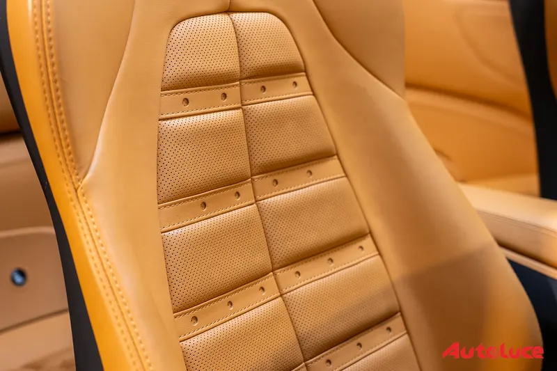 Ferrari PORTOFINO M 26