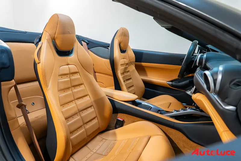 Ferrari PORTOFINO M 17