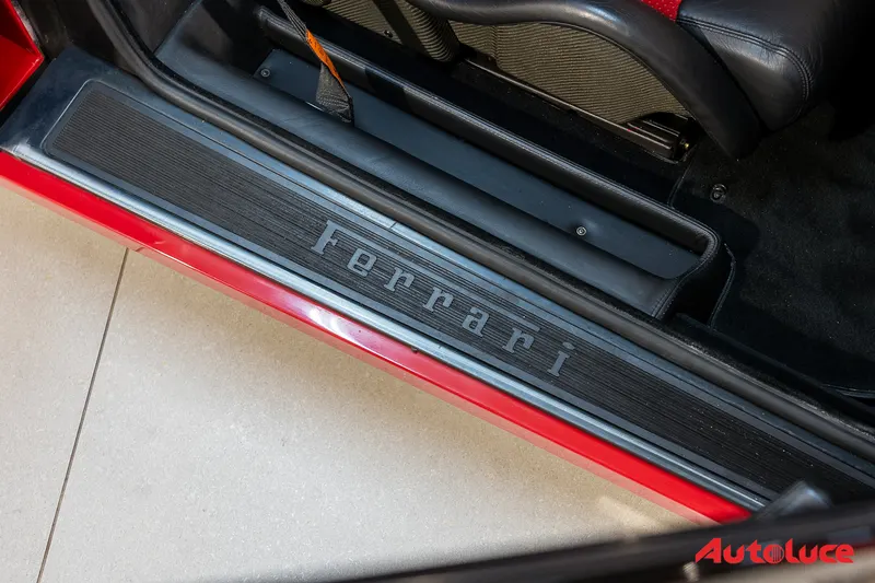 Ferrari F512 M 31