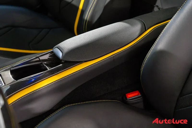 Ferrari 812 SUPERFAST 37