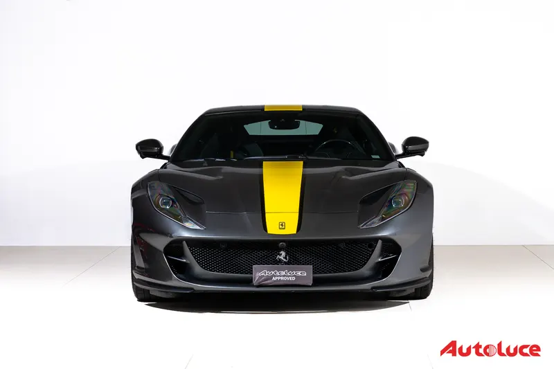 Ferrari 812 SUPERFAST 2