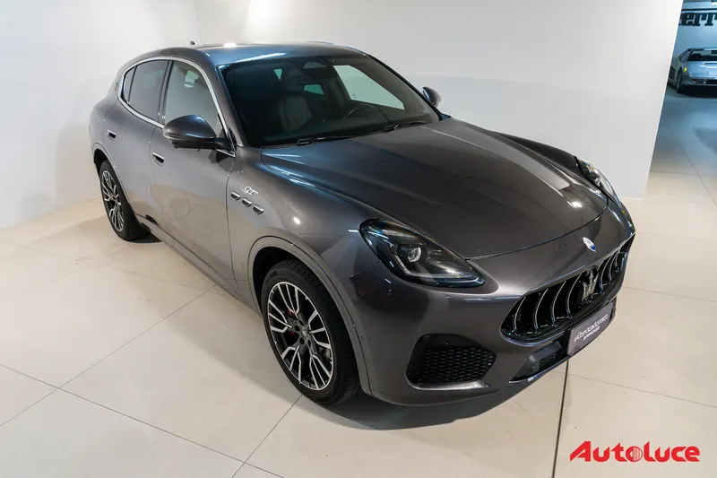 Maserati GRECALE GT HYBRID MY23 30