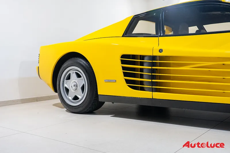 Ferrari TESTAROSSA MONODADO 10