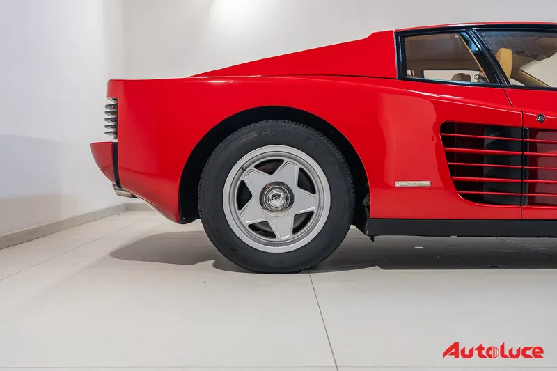 Ferrari TESTAROSSA MONODADO 10