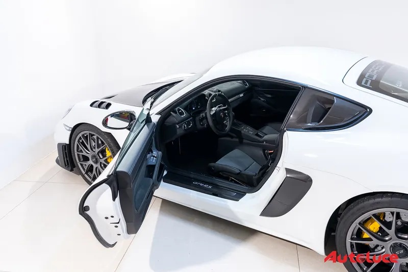 Porsche 718 CAYMAN GT4 RS WEISSACH 13