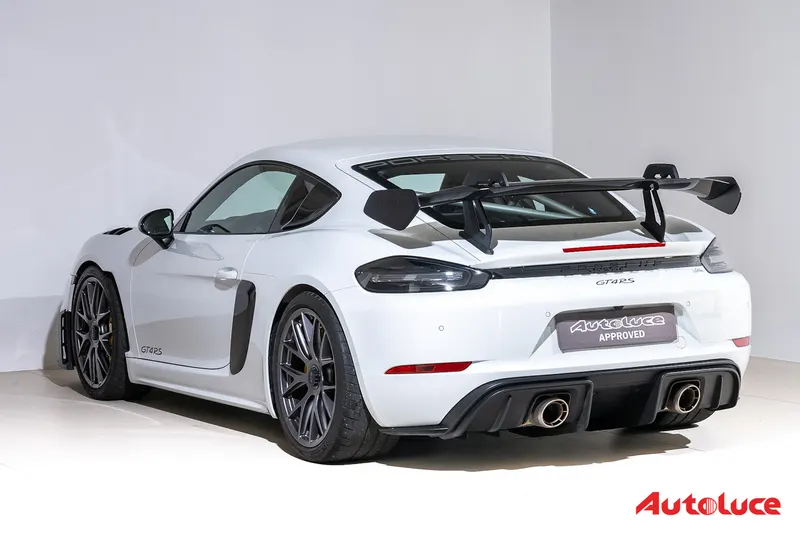 Porsche 718 CAYMAN GT4 RS WEISSACH 6