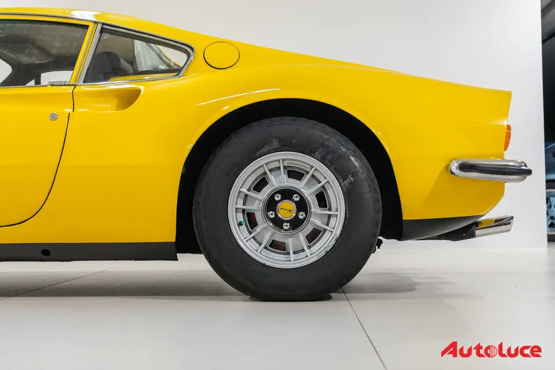 Ferrari DINO 246 GT 12