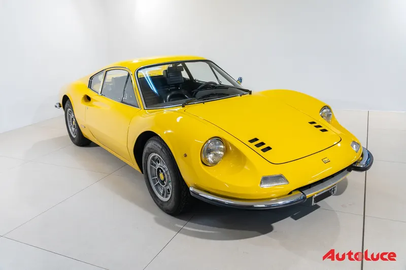 Ferrari DINO 246 GT 42