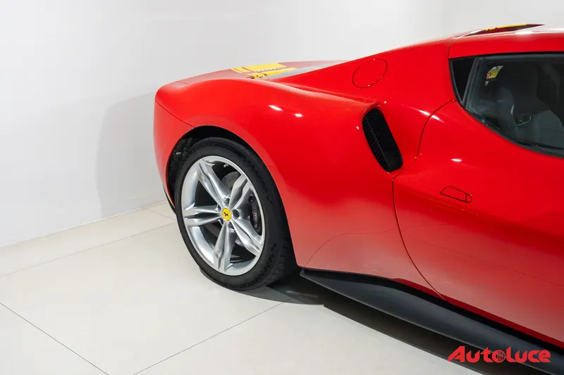 Ferrari 296 GTB 11