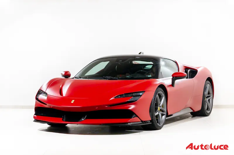 Ferrari SF90 STRADALE 52