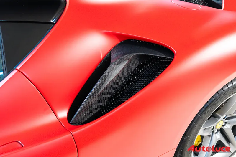 Ferrari SF90 STRADALE 9