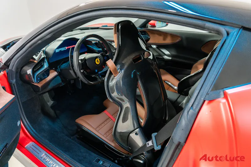Ferrari SF90 STRADALE 12