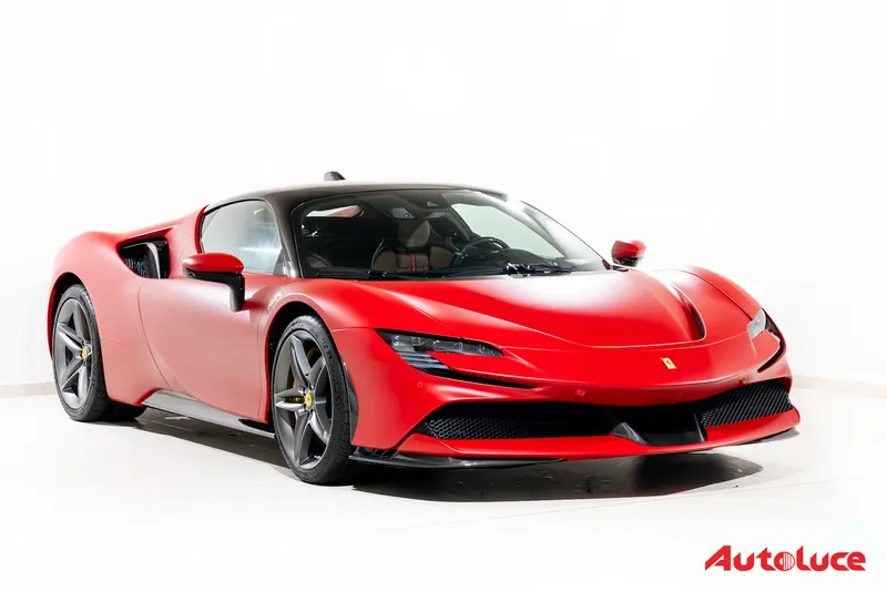 Ferrari SF90 STRADALE 3