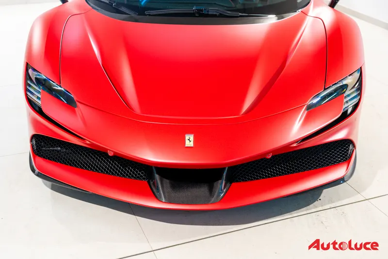 Ferrari SF90 STRADALE 35