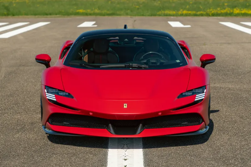 Ferrari SF90 STRADALE 41