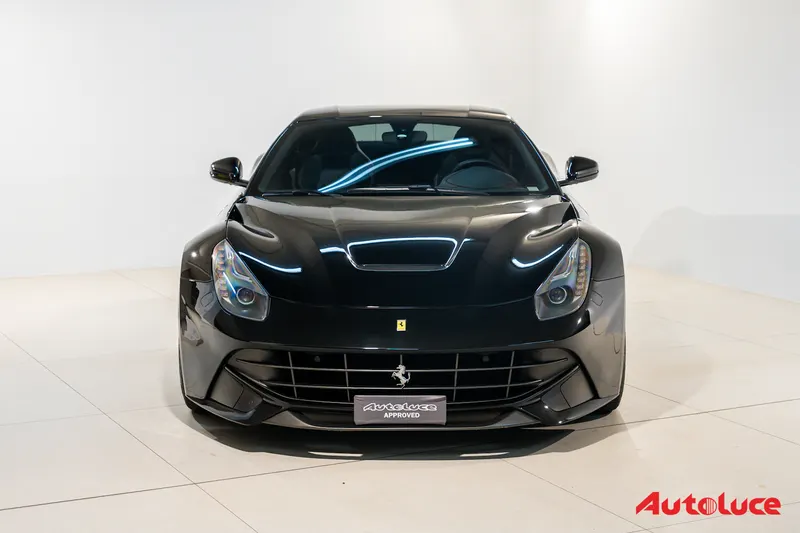 Ferrari F12 BERLINETTA 41