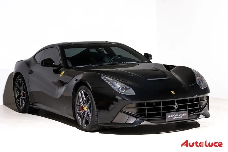 Ferrari F12 BERLINETTA 3