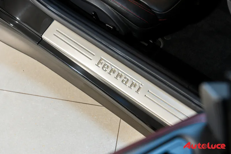 Ferrari F12 BERLINETTA 30