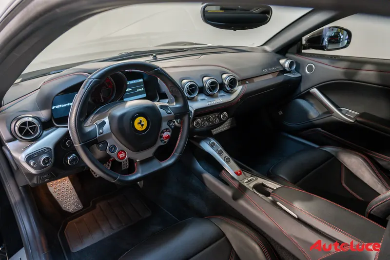 Ferrari F12 BERLINETTA 14