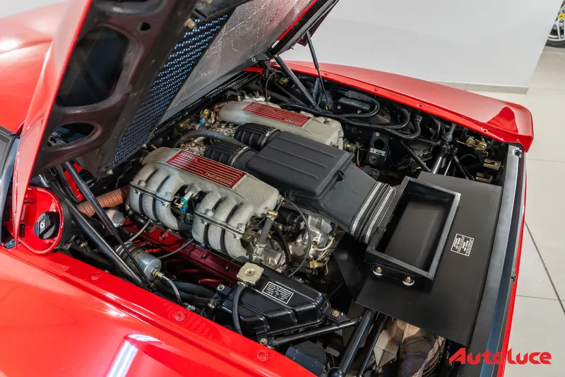 Ferrari TESTAROSSA 39
